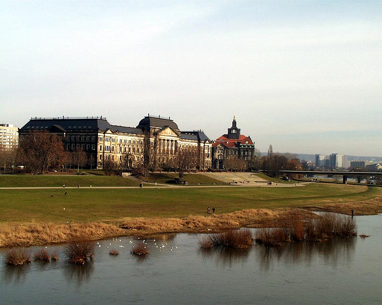 Dresden - Blick von den Bruehlschen Terrassen